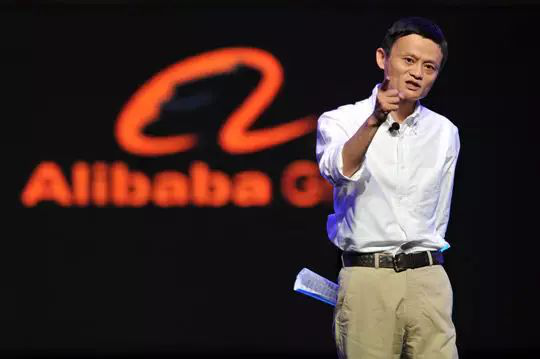 腊25万欧买3套，每年9万租金，终身包租，全家三代拿永居身份！