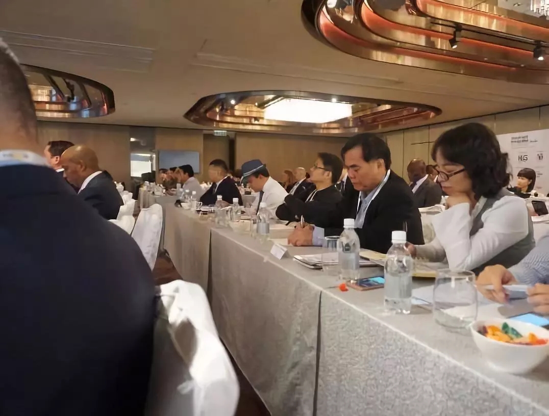 鹏海辰集团受邀参加2018东亚投资移民峰会