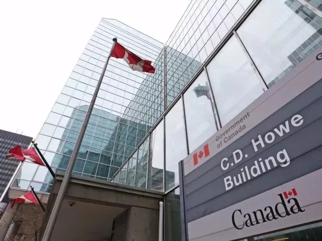 加拿大重磅新政：精确移民申请进度+推出两项额外加分政策